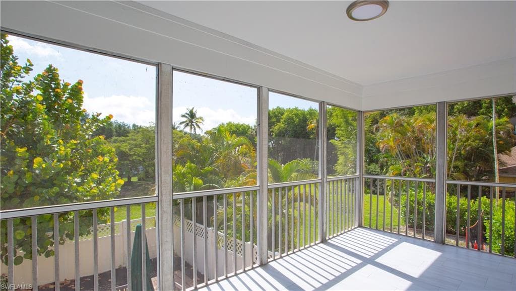 1201 Solana Rd 9, Naples, FL 34103-27
