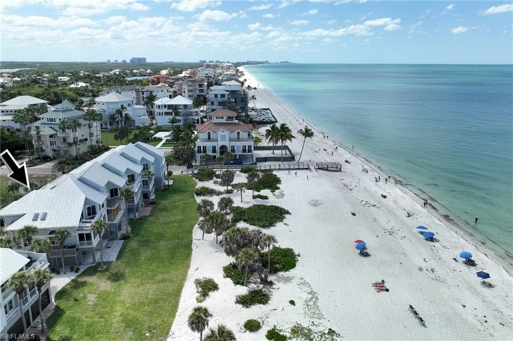 143 Barefoot Cir 5, Bonita Springs, FL 34134-38
