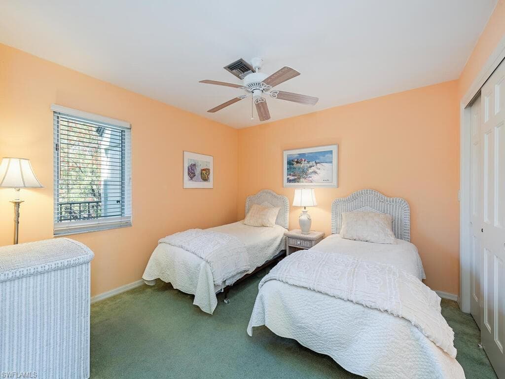 1636 Spoonbill Ln B, Naples, FL 34105-11