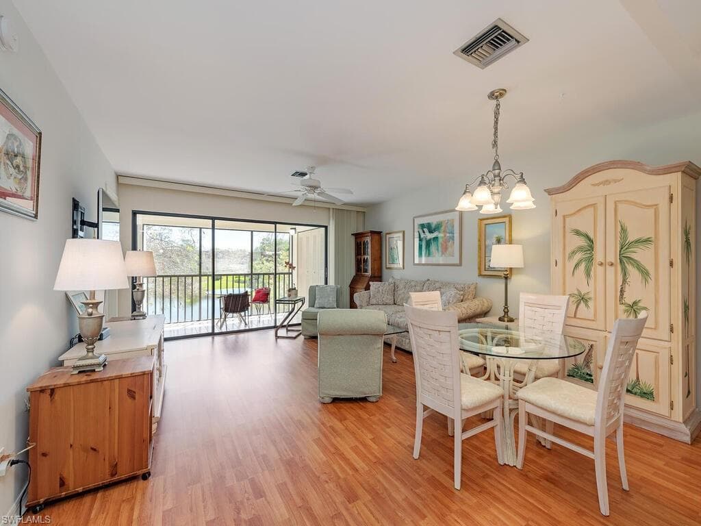 1636 Spoonbill Ln B, Naples, FL 34105-3
