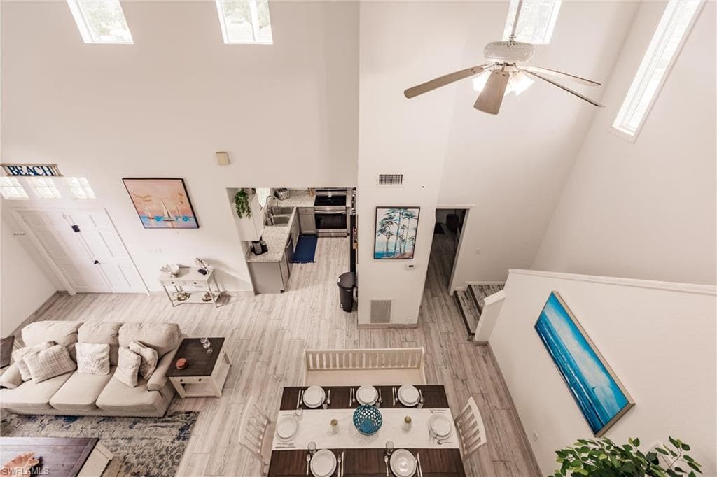 528 111th Ave N, Naples, FL 34108-14