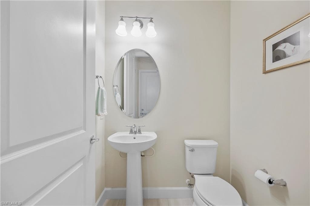 2048 Yellowfin Cir, Naples, FL 34114-18