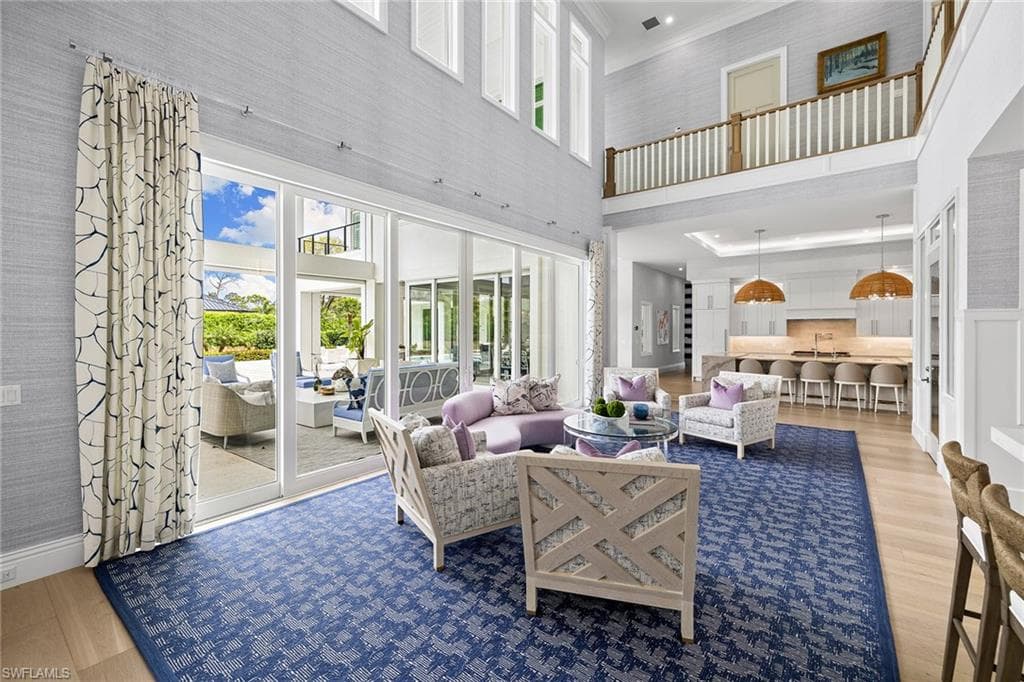 188 West St, Naples, FL 34108-9
