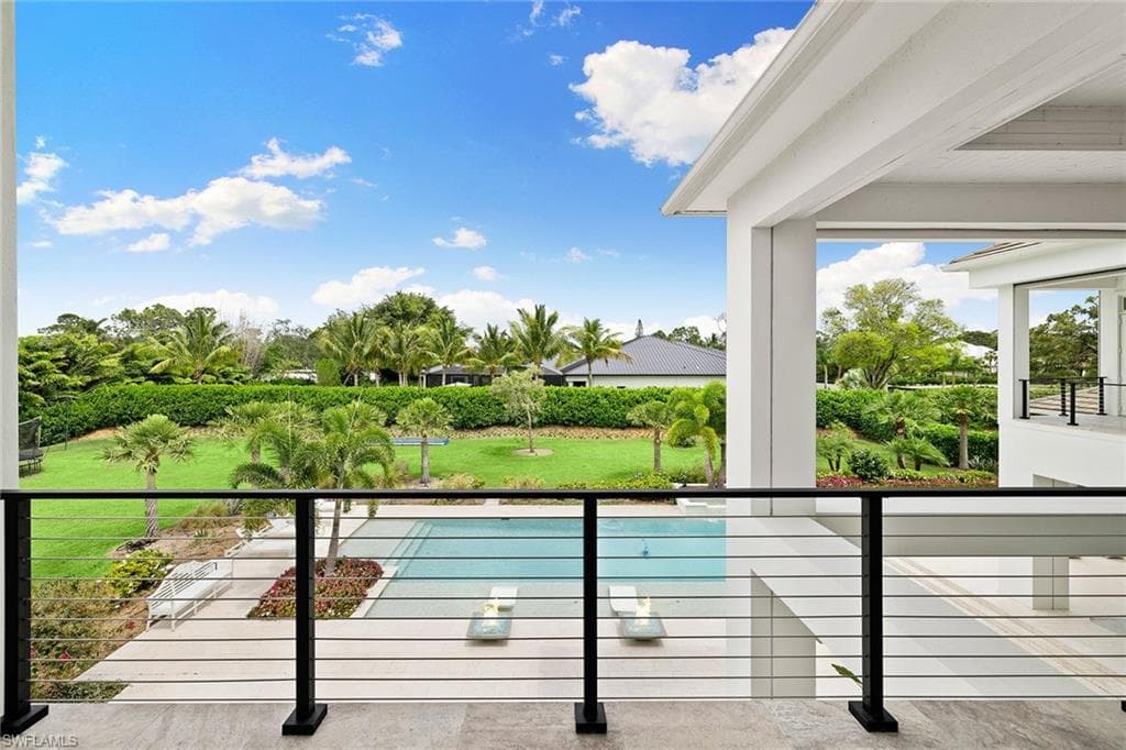 188 West St, Naples, FL 34108-26