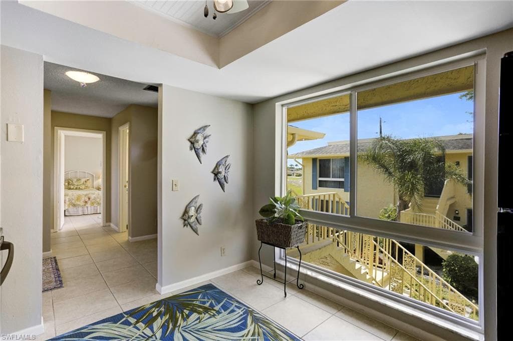 355 Palm Dr 732, Naples, FL 34112-9