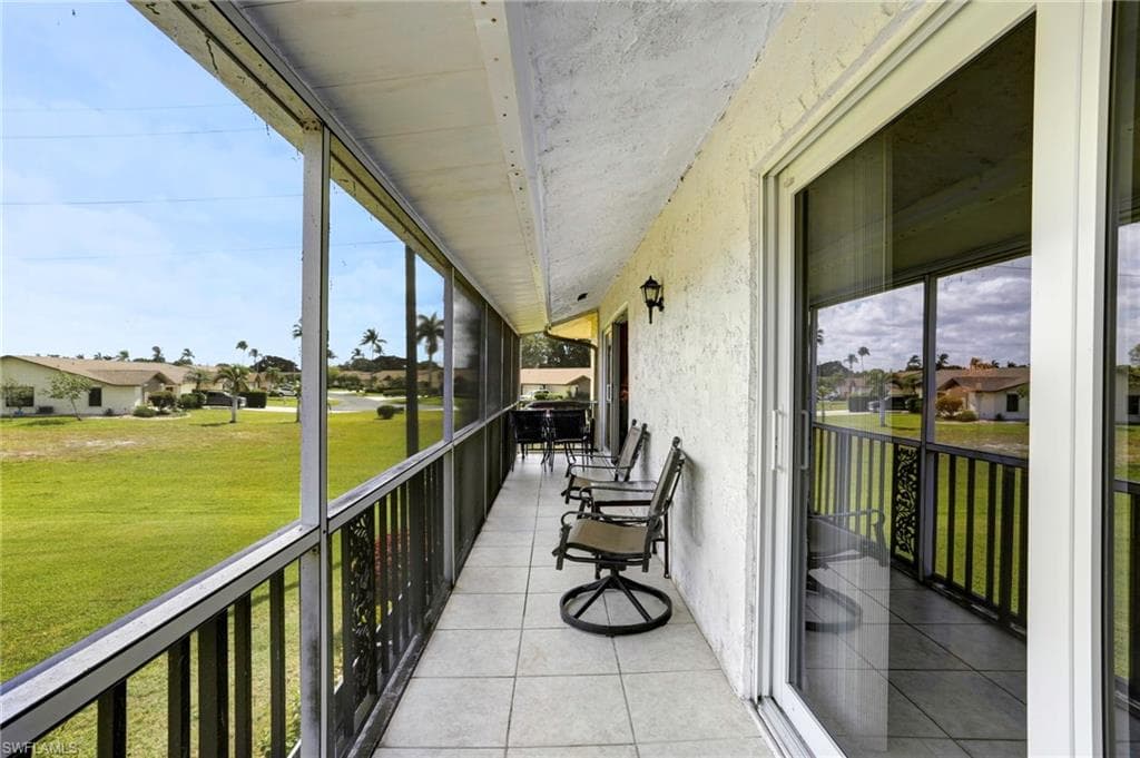 355 Palm Dr 732, Naples, FL 34112-21