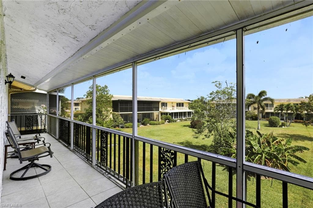 355 Palm Dr 732, Naples, FL 34112-22