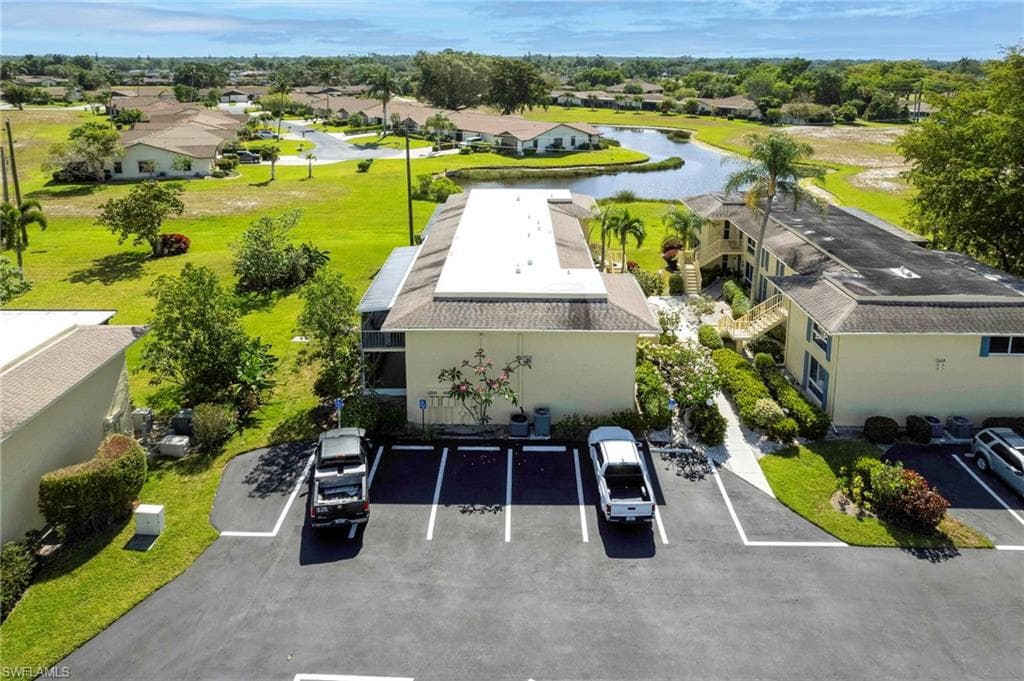 355 Palm Dr 732, Naples, FL 34112-29
