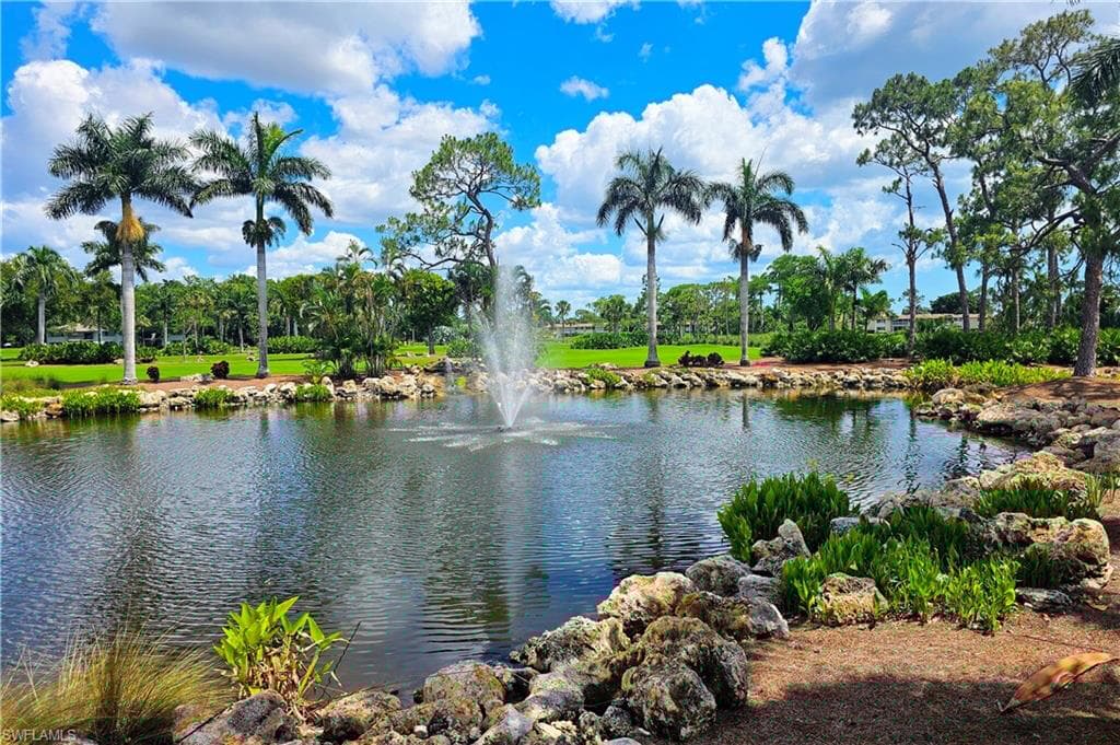 355 Palm Dr 732, Naples, FL 34112-45