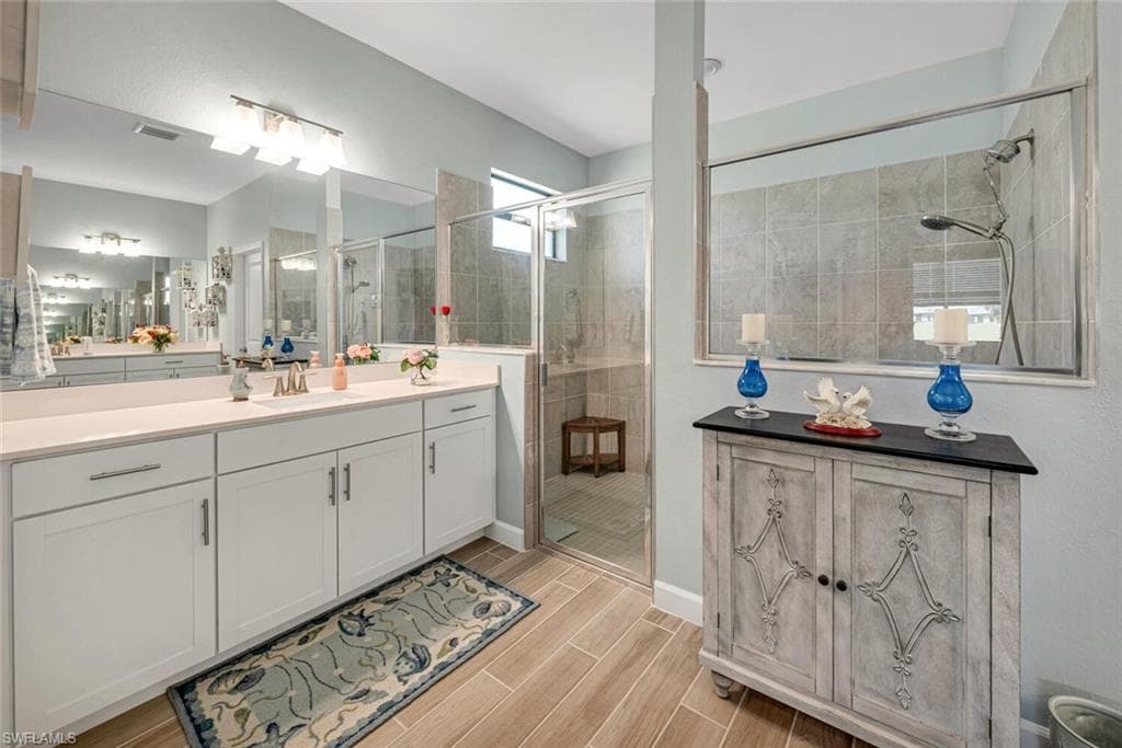 1610 Double Eagle Trl, Naples, FL 34120-13