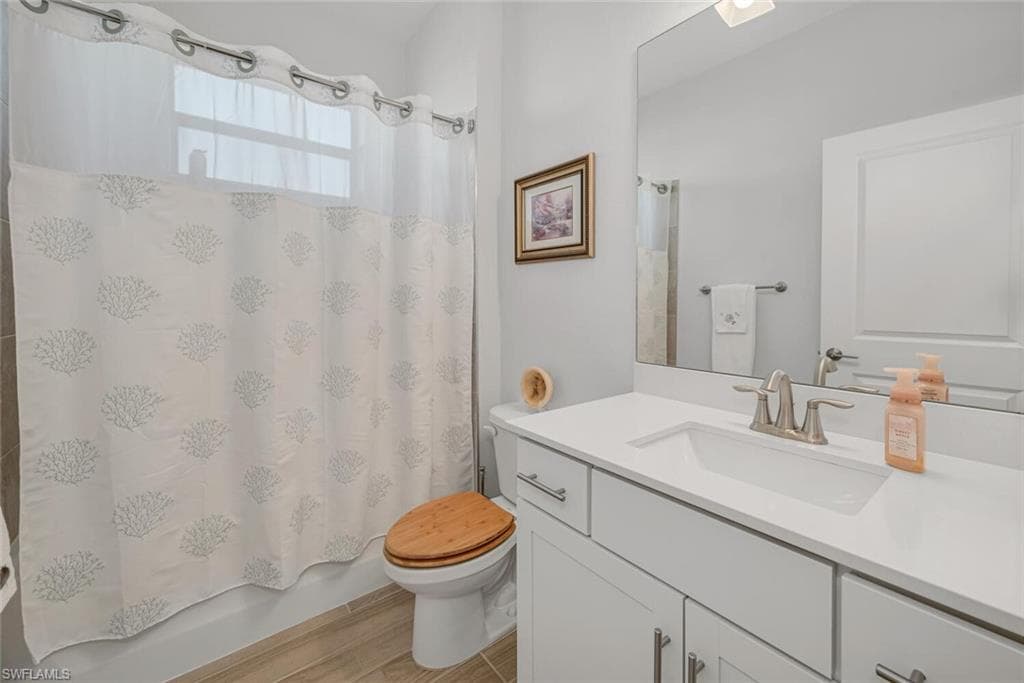 1610 Double Eagle Trl, Naples, FL 34120-18