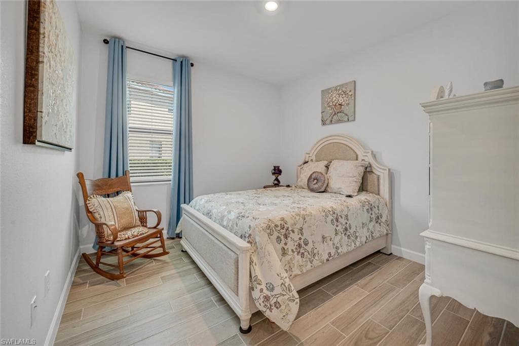 1610 Double Eagle Trl, Naples, FL 34120-19