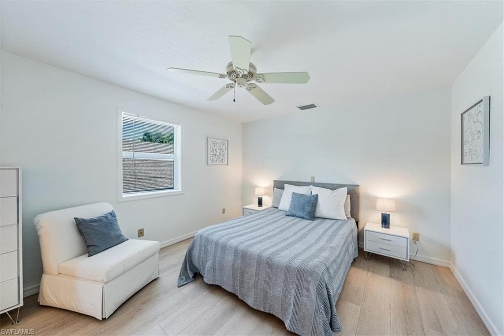 522 Cormorant Cv, Naples, FL 34113-14