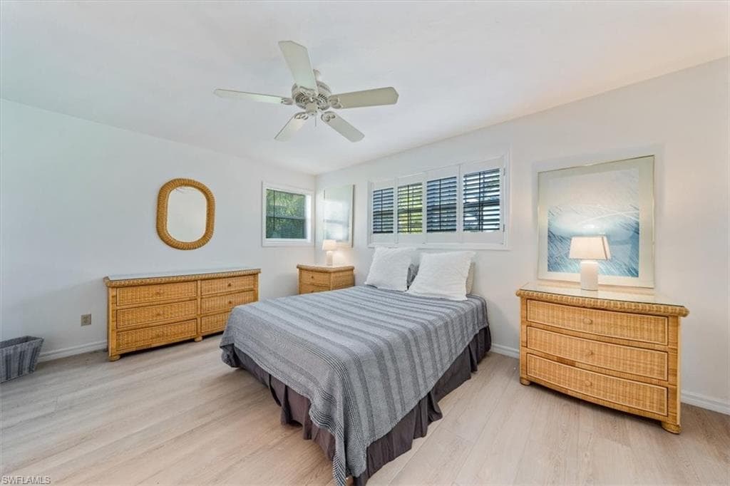 522 Cormorant Cv, Naples, FL 34113-15