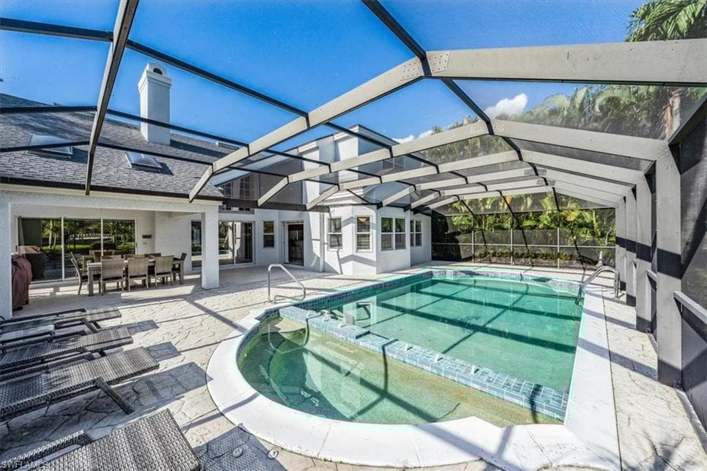 522 Cormorant Cv, Naples, FL 34113-16