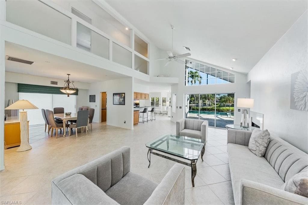 522 Cormorant Cv, Naples, FL 34113-1