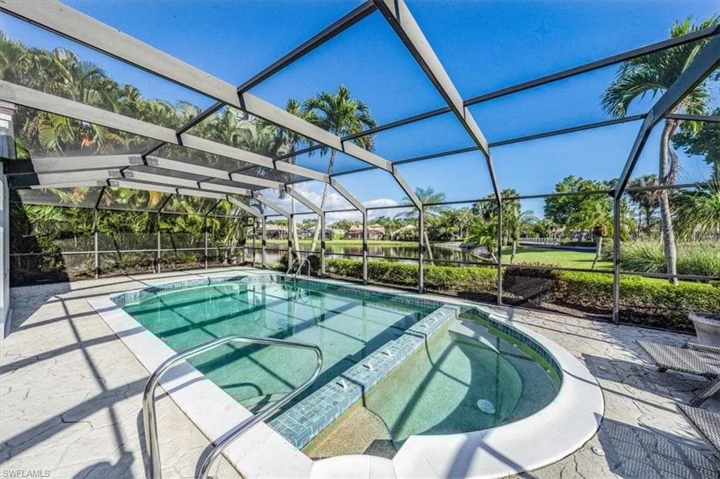 522 Cormorant Cv, Naples, FL 34113-4