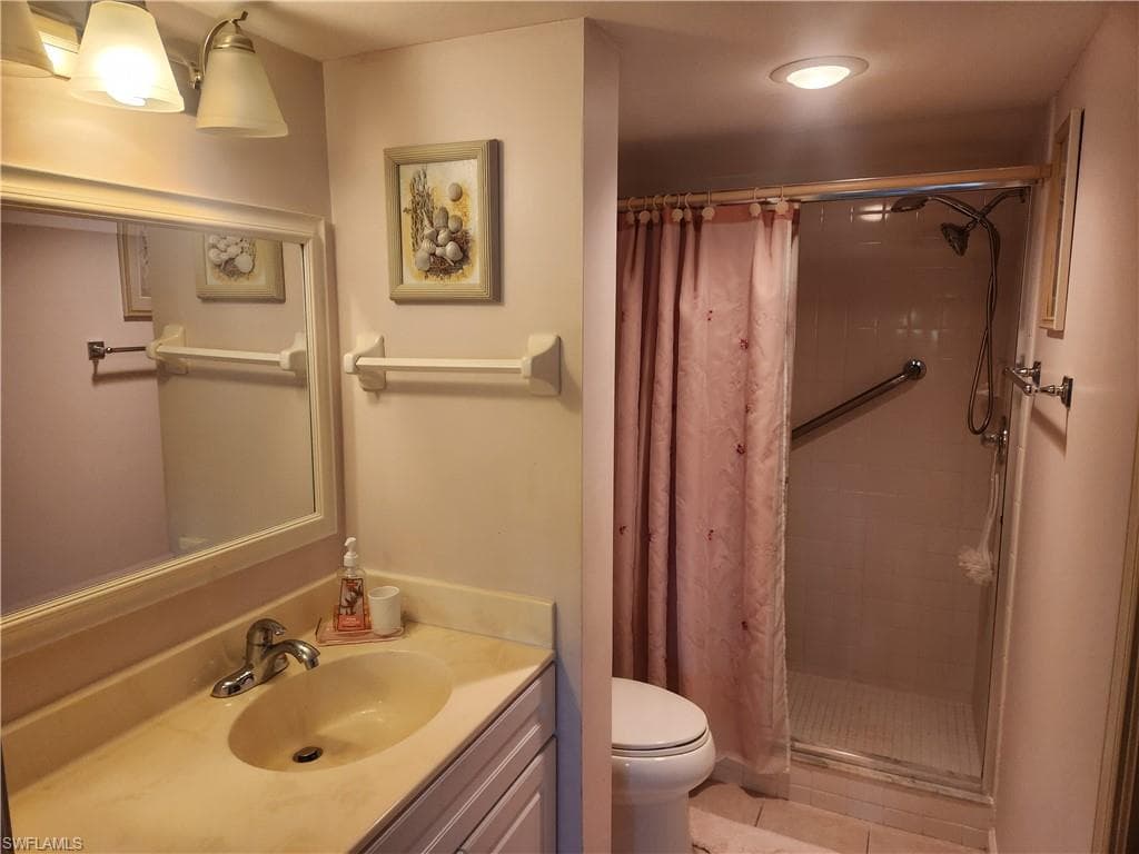 1001 Eastham Way C102, Naples, FL 34104-16