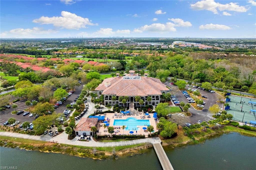 20131 Seagrove St 408, Estero, FL 33928-2