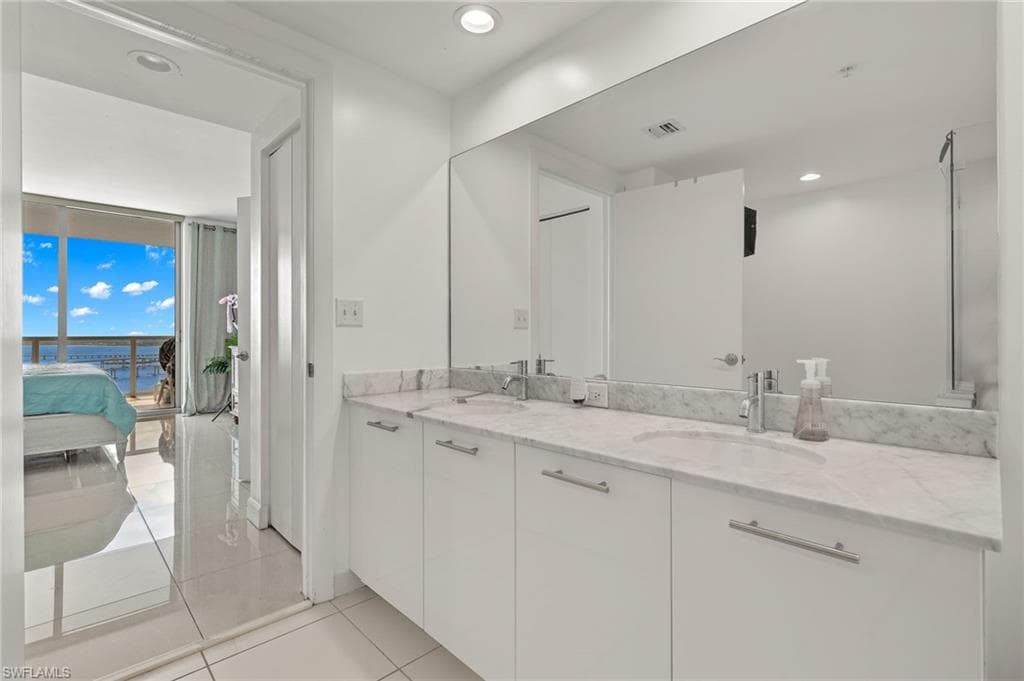 3000 Oasis Grand Blvd 3002, Fort Myers, FL 33916-14