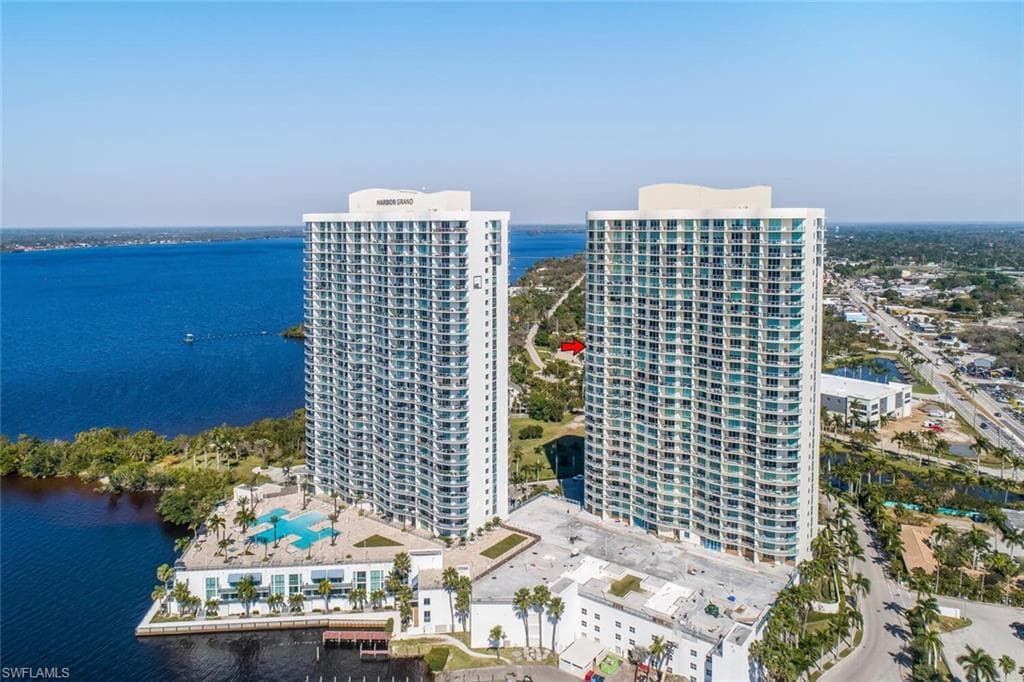 3000 Oasis Grand Blvd 3002, Fort Myers, FL 33916-32
