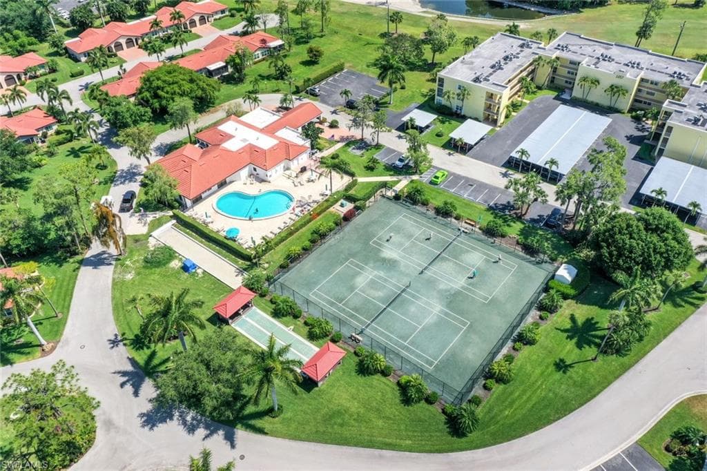 1057 Forest Lakes Dr 1209, Naples, FL 34105-26