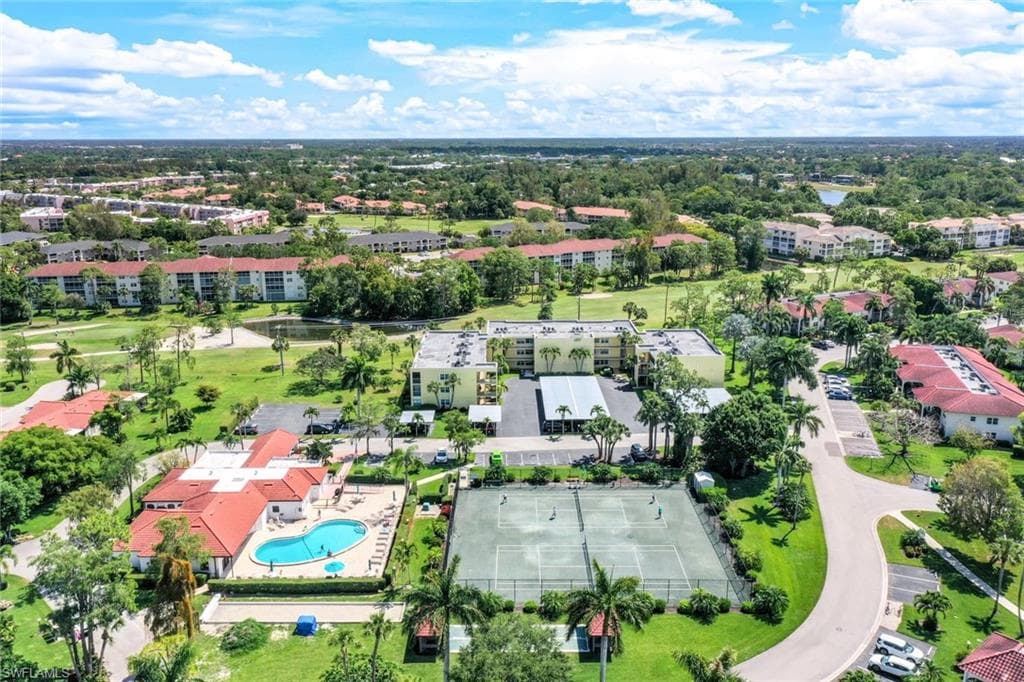 1057 Forest Lakes Dr 1209, Naples, FL 34105-28