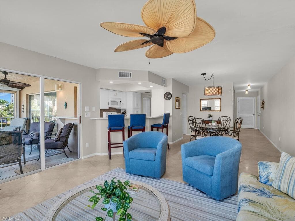 900 Collier Ct 106, Marco Island, FL 34145-11