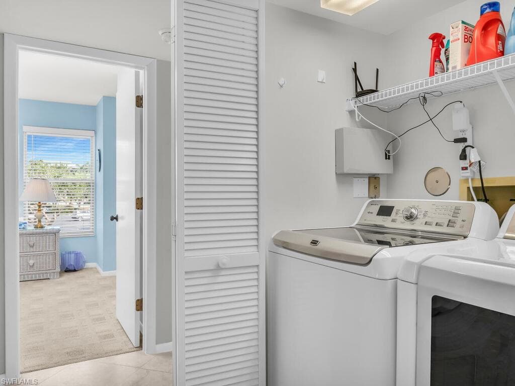 900 Collier Ct 106, Marco Island, FL 34145-26