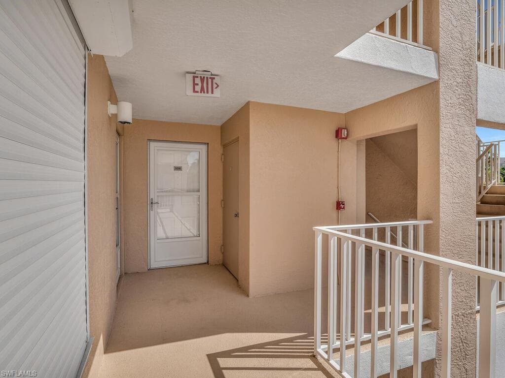 900 Collier Ct 106, Marco Island, FL 34145-4