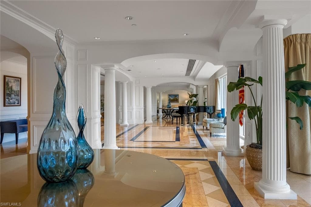 7117 Pelican Bay Blvd 1806, Naples, FL 34108-34