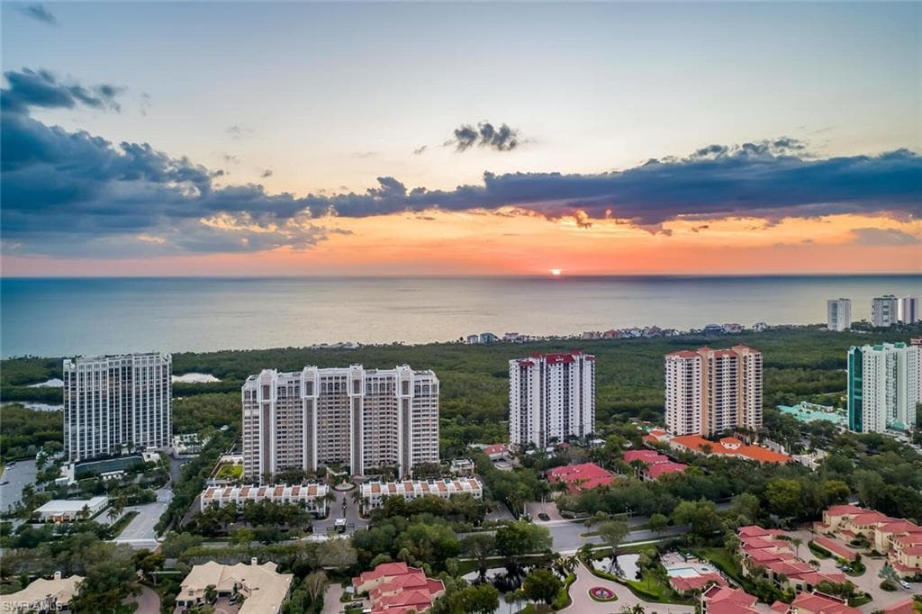 7117 Pelican Bay Blvd 1806, Naples, FL 34108-47