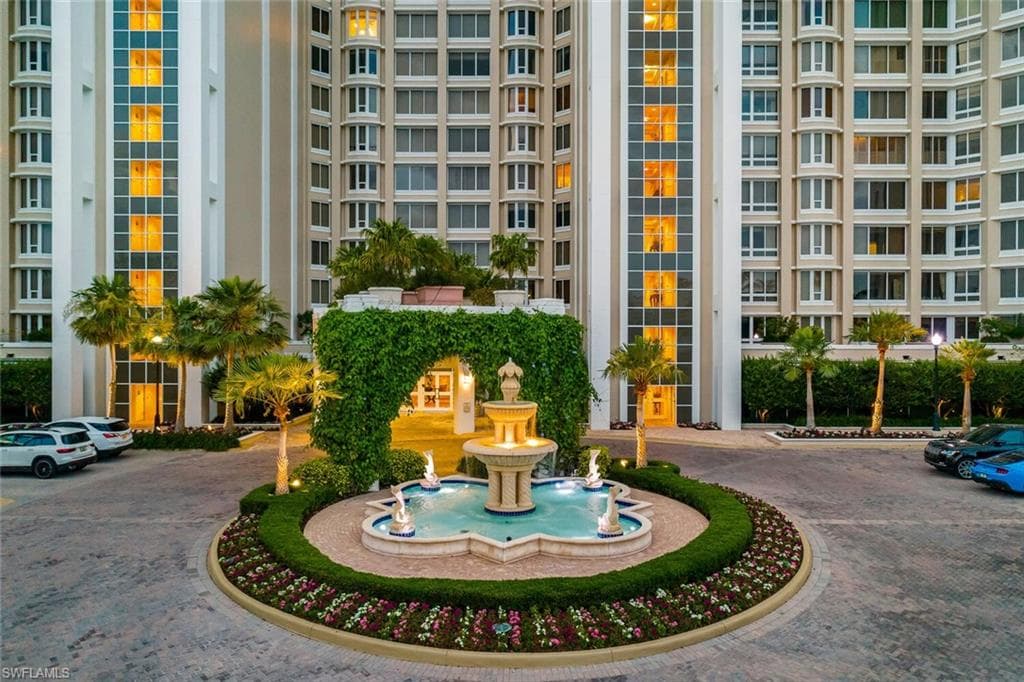 7117 Pelican Bay Blvd 1806, Naples, FL 34108-51
