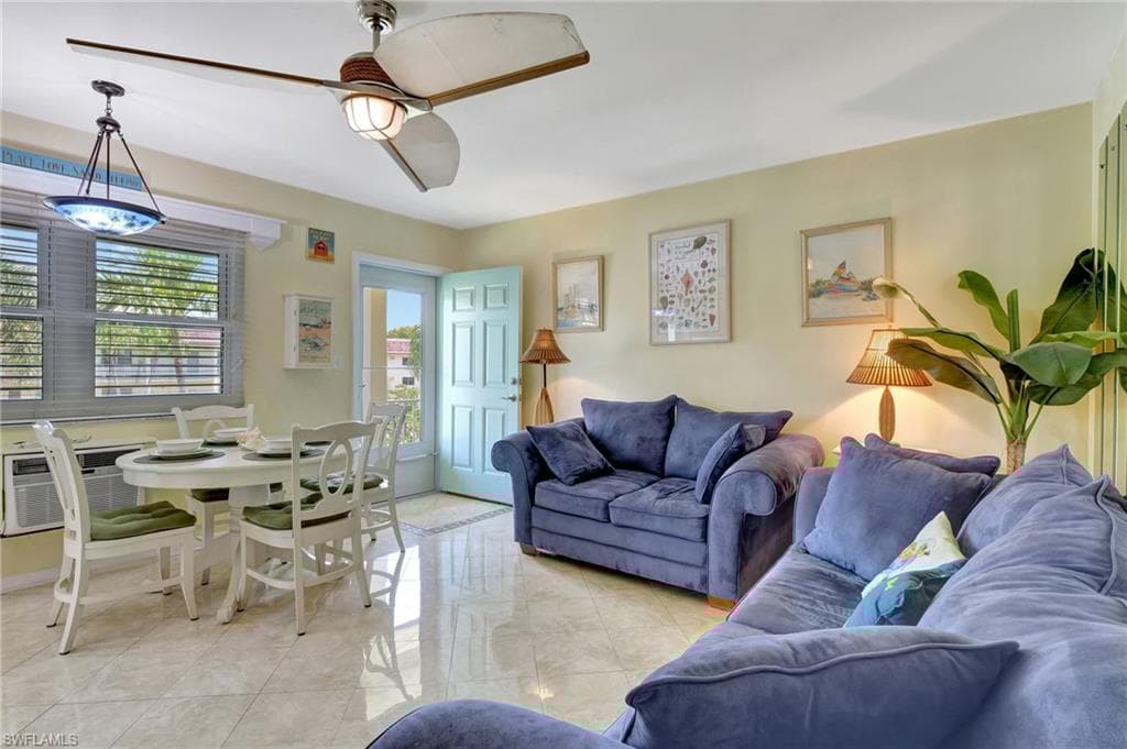 130 Collier Blvd D9, Marco Island, FL 34145-13