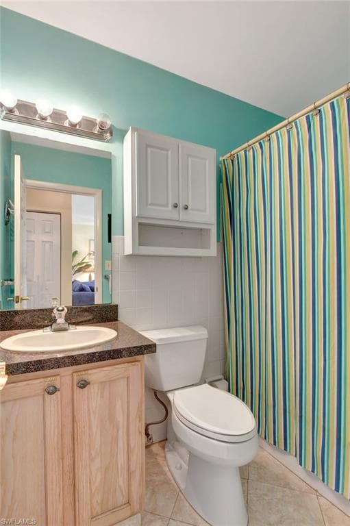 130 Collier Blvd D9, Marco Island, FL 34145-17