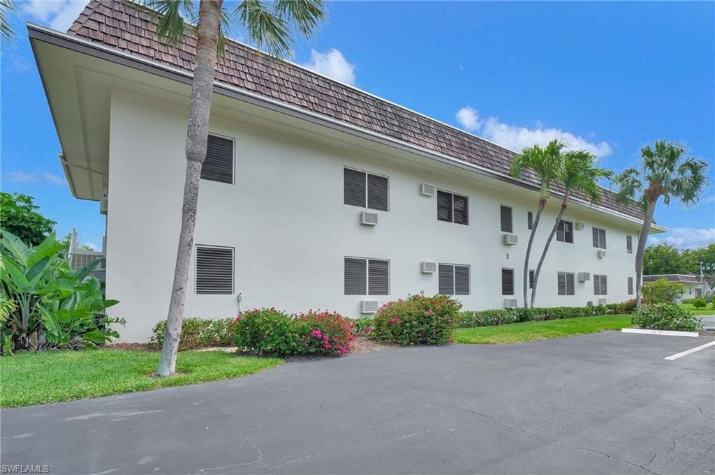 130 Collier Blvd D9, Marco Island, FL 34145-5