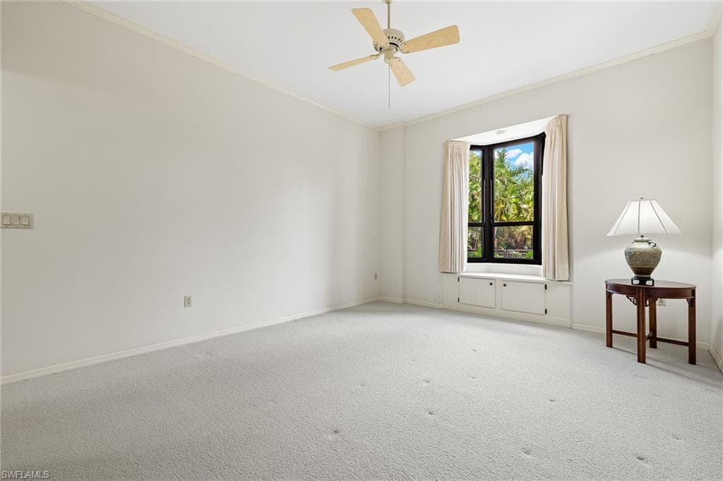 6075 Pelican Bay Blvd 104, Naples, FL 34108-26