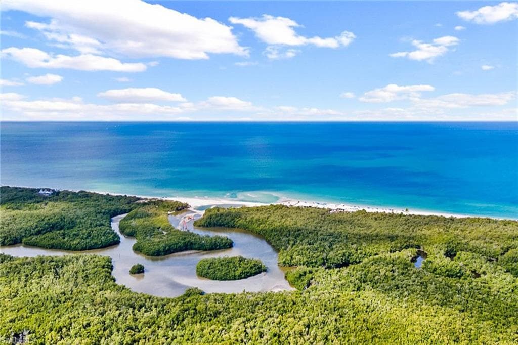 6075 Pelican Bay Blvd 104, Naples, FL 34108-36