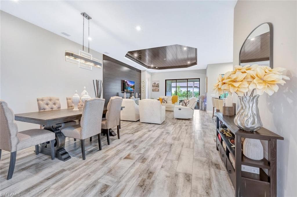15312 Motta Way, Naples, FL 34114-5