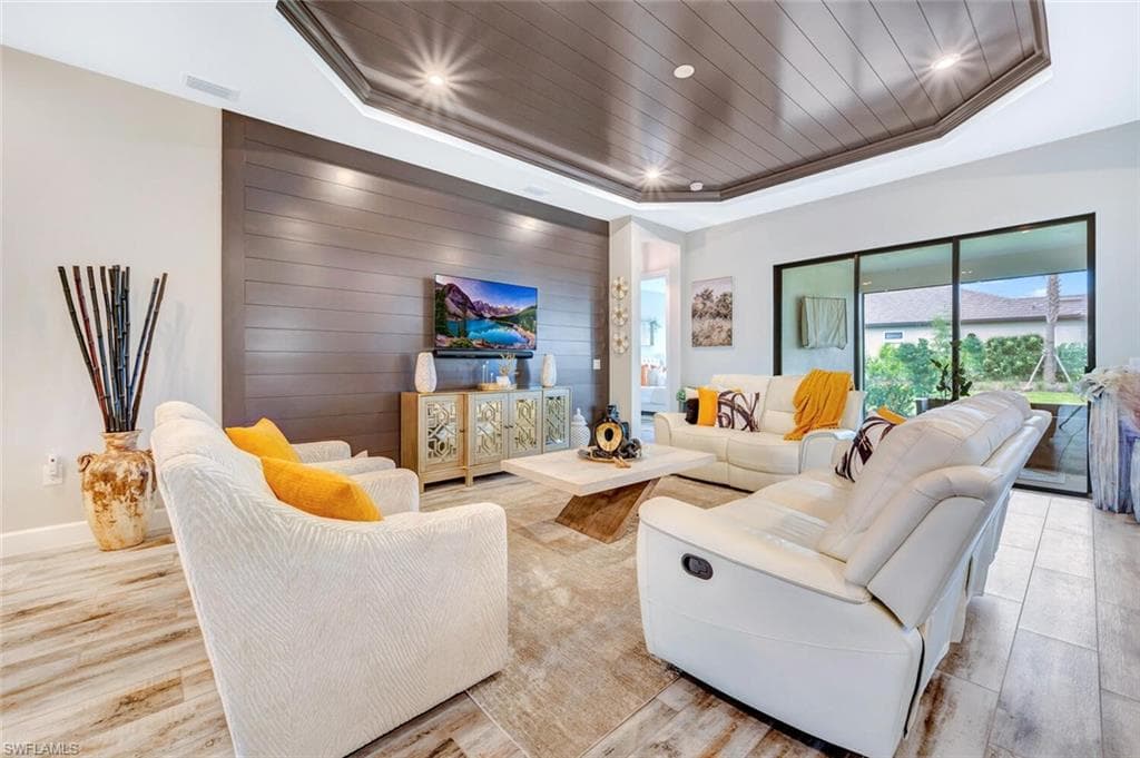15312 Motta Way, Naples, FL 34114-7