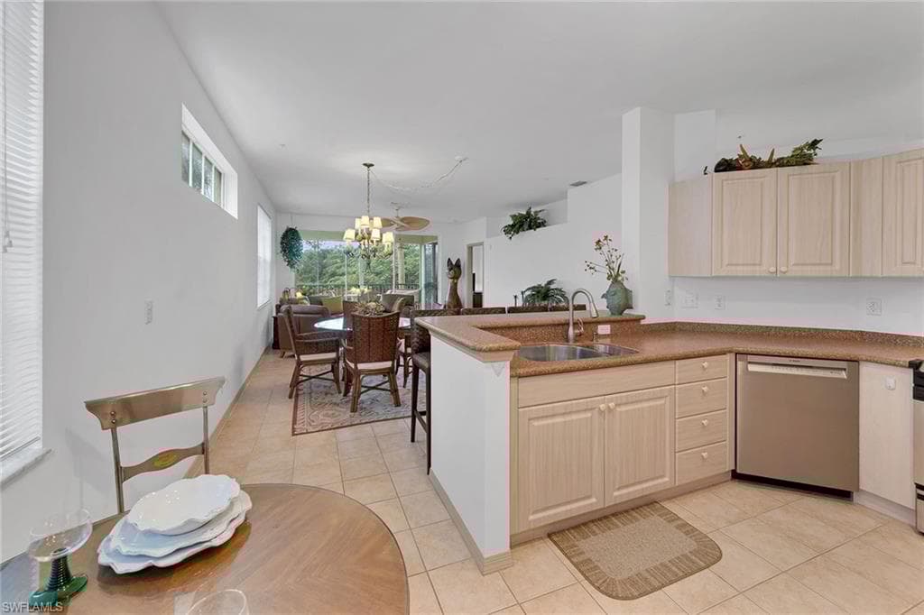 3471 Pointe Creek Ct 201, Bonita Springs, FL 34134-9