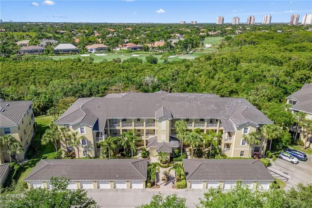 3471 Pointe Creek Ct 201, Bonita Springs, FL 34134-27