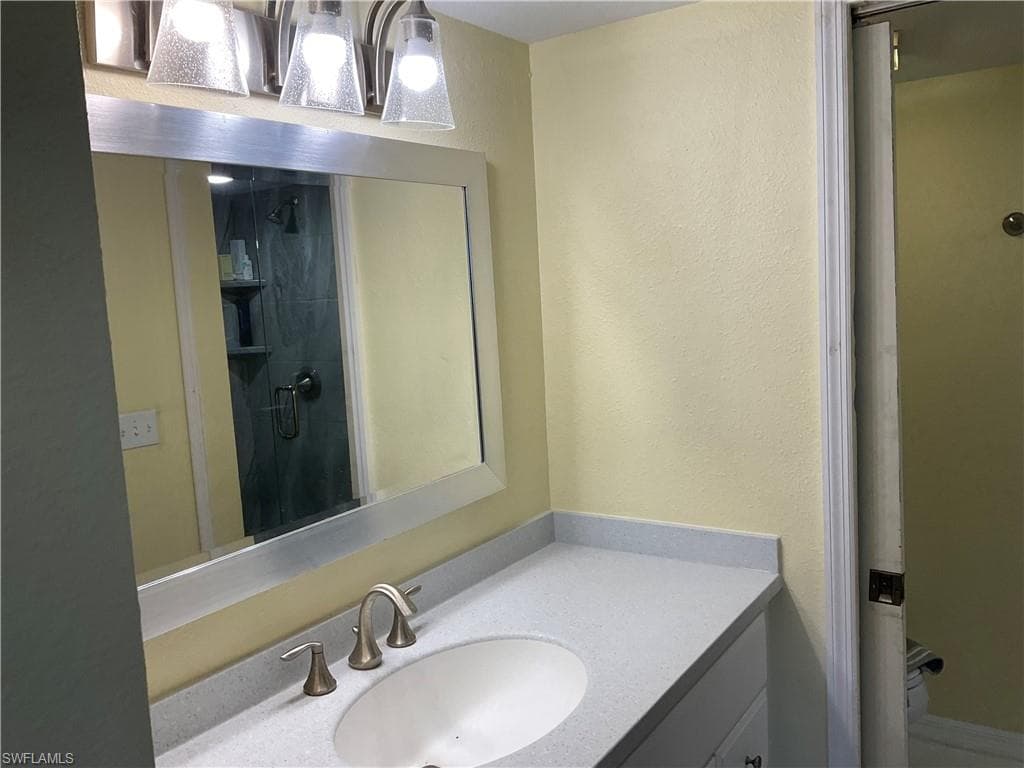 12170 Kelly Sands Way 705, Fort Myers, FL 33908-22