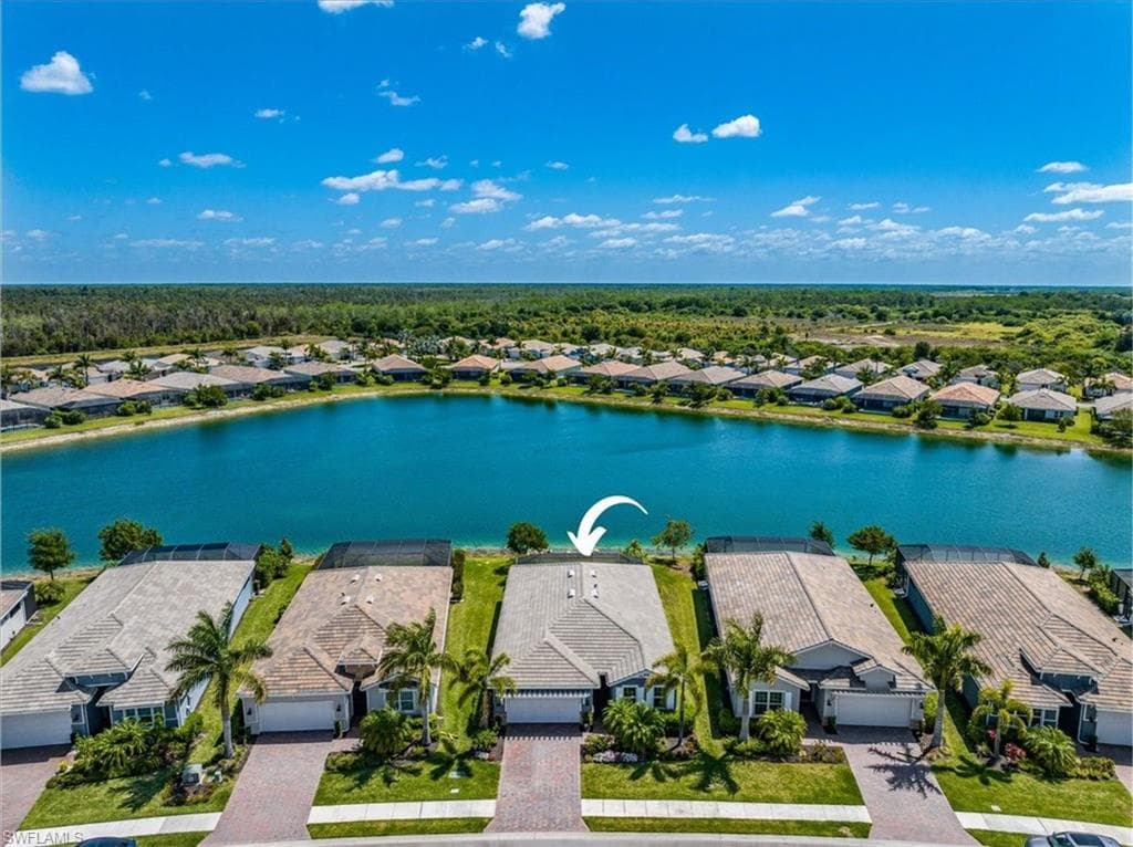 14517 Stern Way, Naples, FL 34114-1