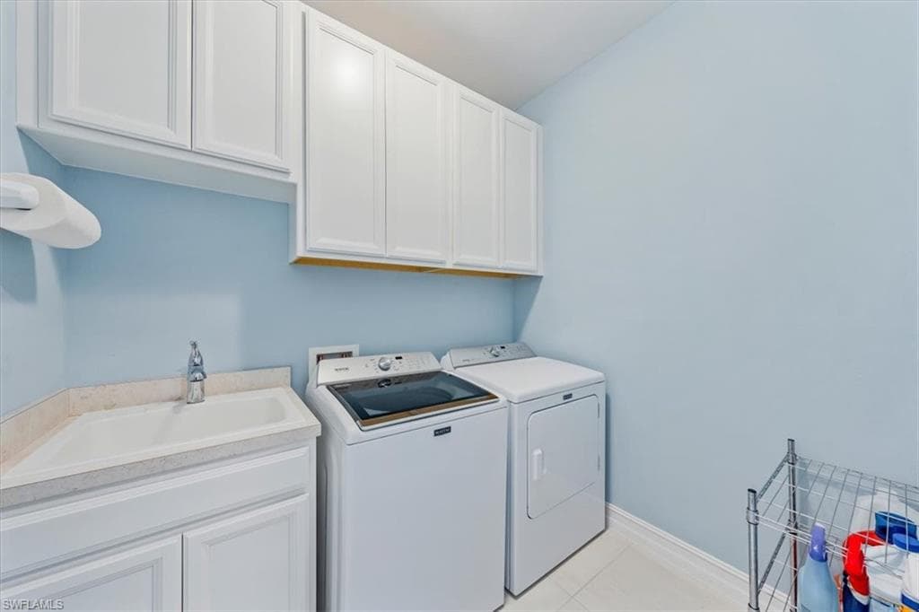 14517 Stern Way, Naples, FL 34114-22