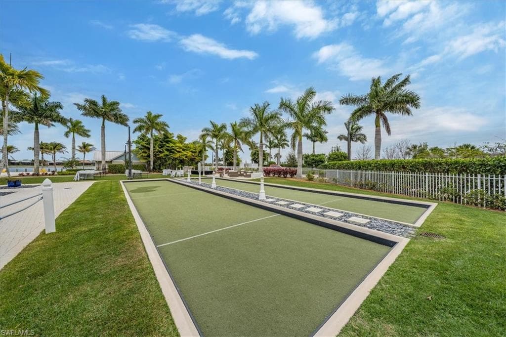 14517 Stern Way, Naples, FL 34114-34