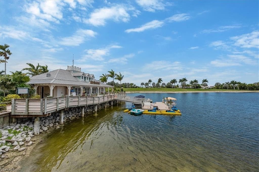 14517 Stern Way, Naples, FL 34114-37