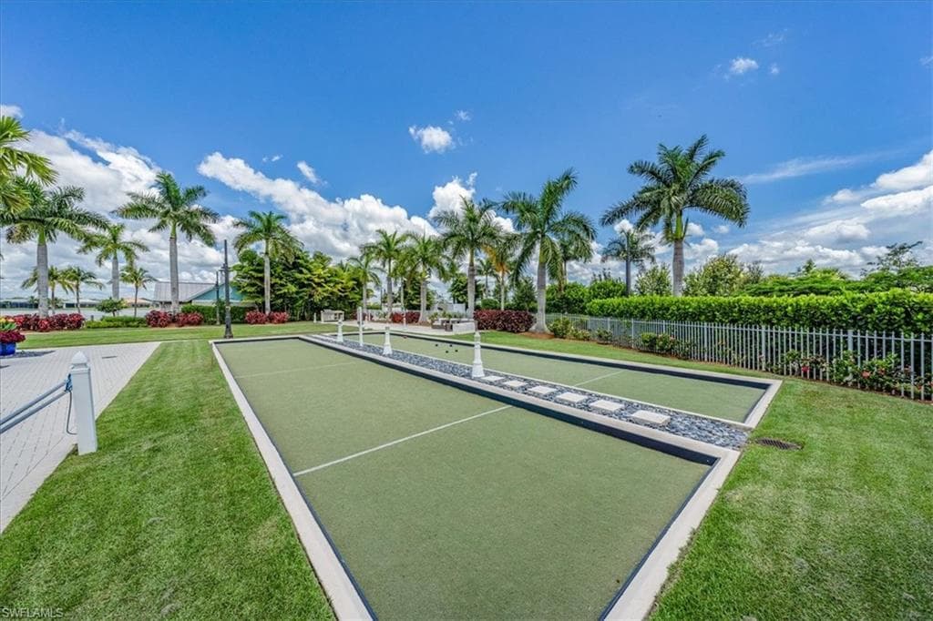 14517 Stern Way, Naples, FL 34114-45