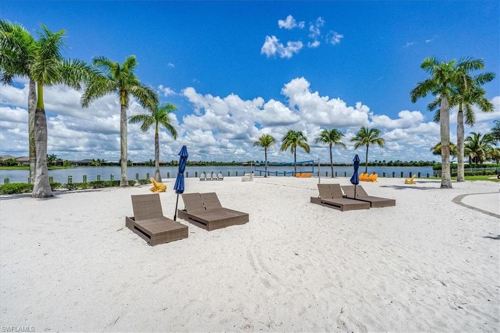 14517 Stern Way, Naples, FL 34114-48