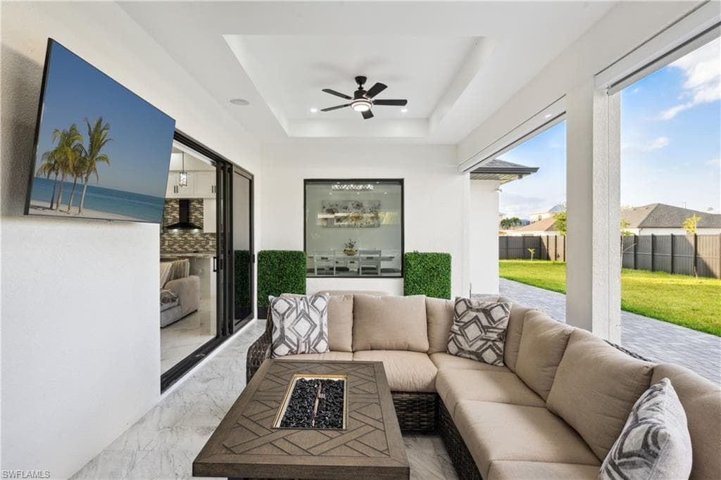 401 Nelson Rd N, Cape Coral, FL 33993-39